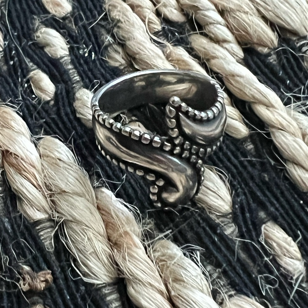 James Avery Beaded Paisley Ring size 9 RETIRED Rarely Worn